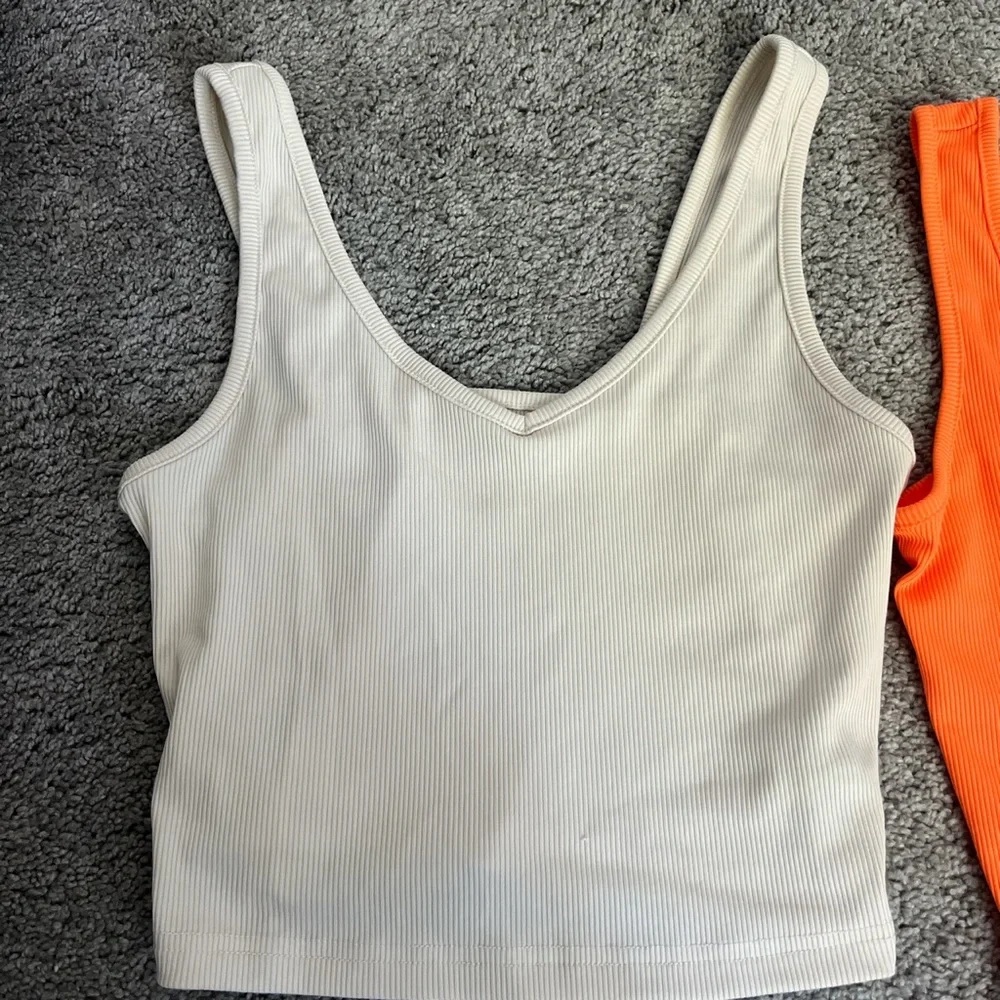 Crème and Orange tank tops from shein both size small never worn super cute - Picture 2 of 3